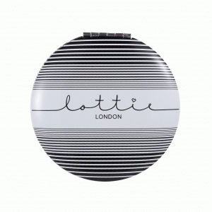 LMC001---Lottie-Compact-Mirror-Closed